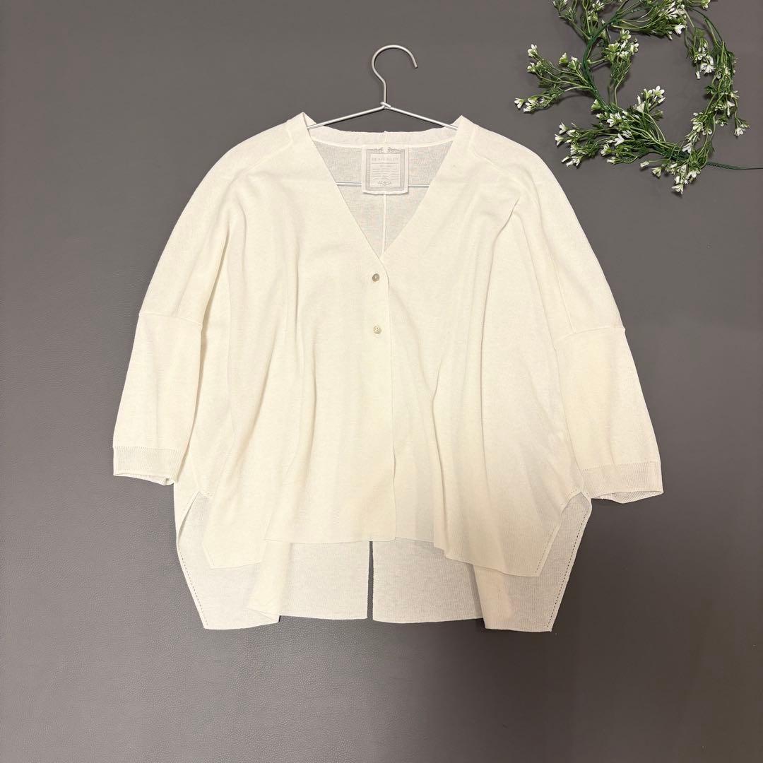 【未使用級✨️25SS】ビアズリー さらっとカーディガン 人気商品 Vネック