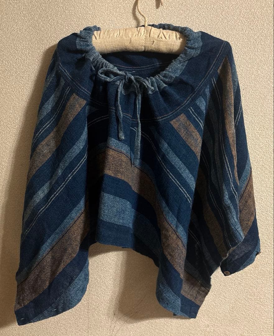 【うさとの服】草木染め 変形トップス 横幅130cm 着用感あり