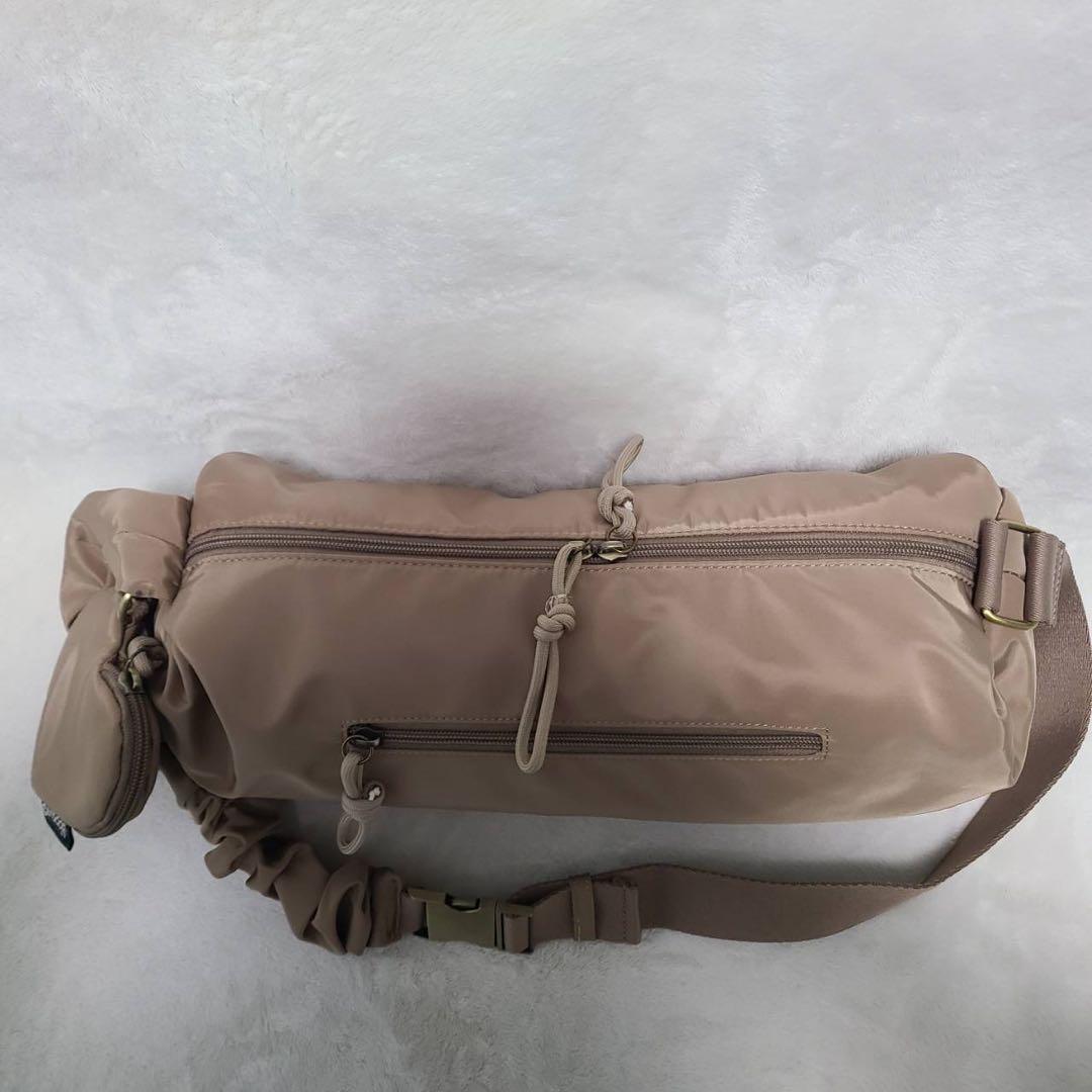 美品 OUTDOOR PRODUCTS ×Lee 別注ボディバッグ