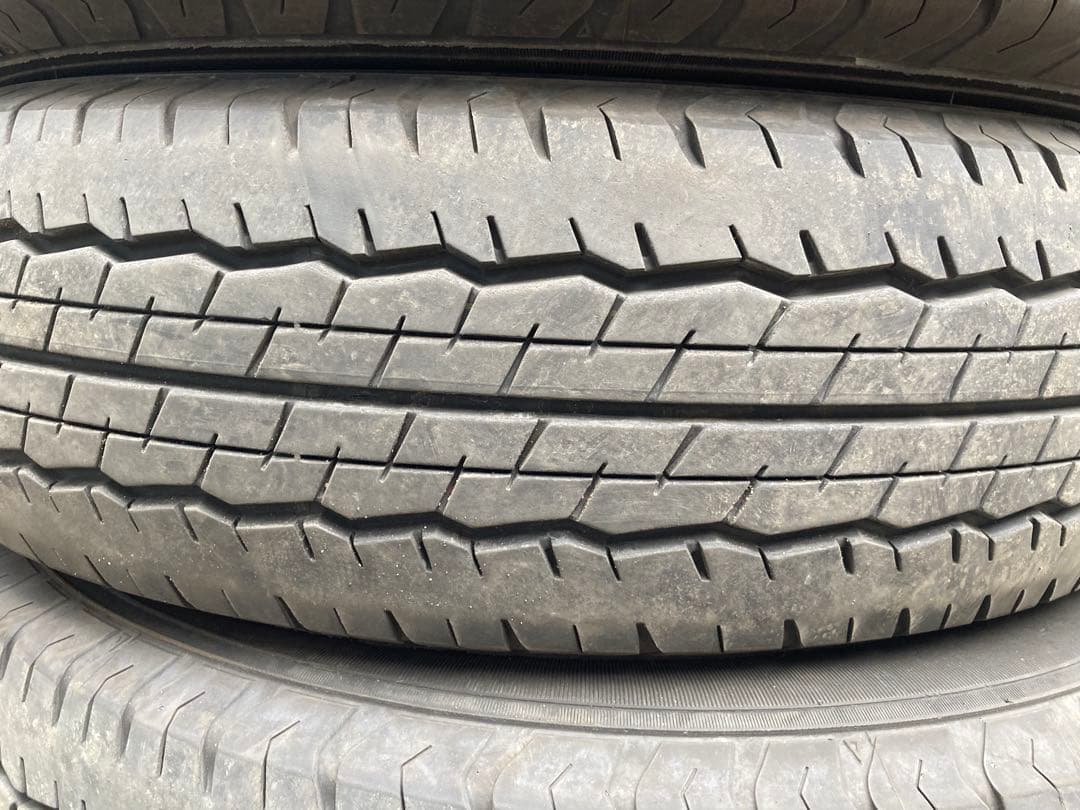 DUNLOP 195/80R15 25年製 夏タイヤ 【南-165 ②】