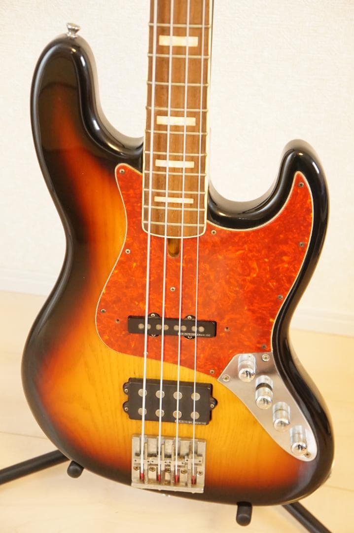Edwards [E-JB-110JM] ジャズベース