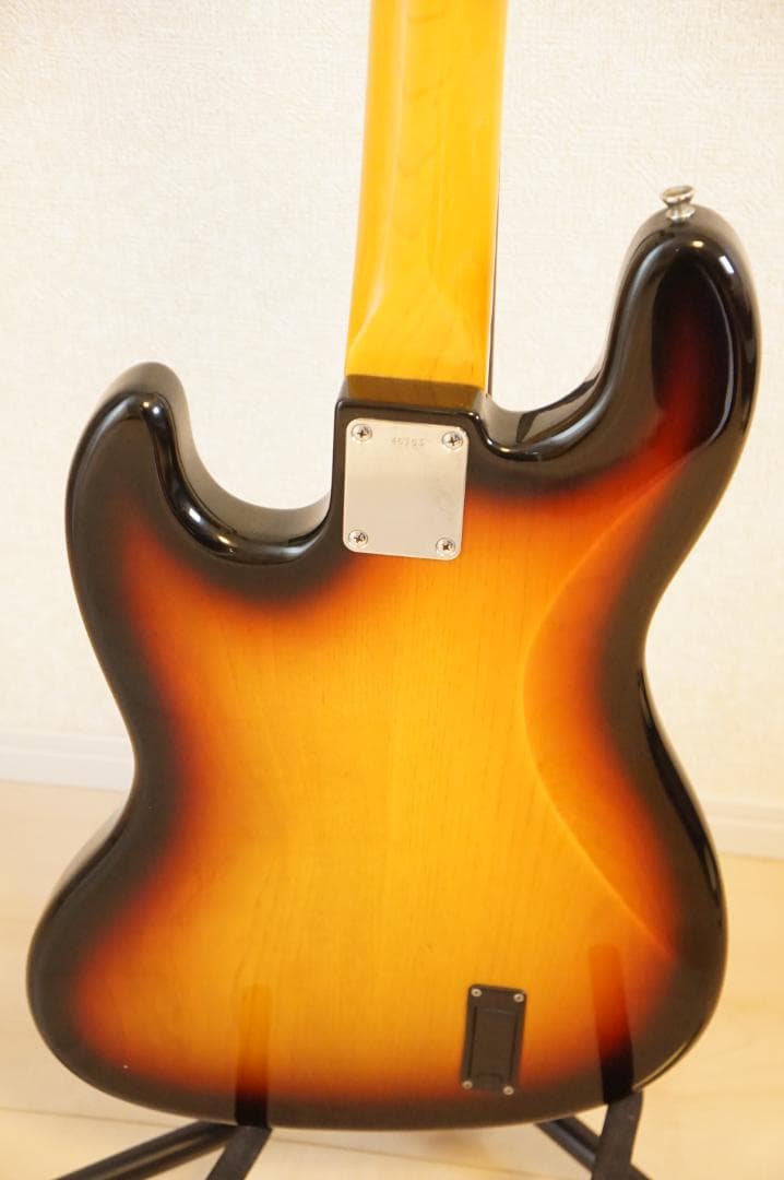 Edwards [E-JB-110JM] ジャズベース