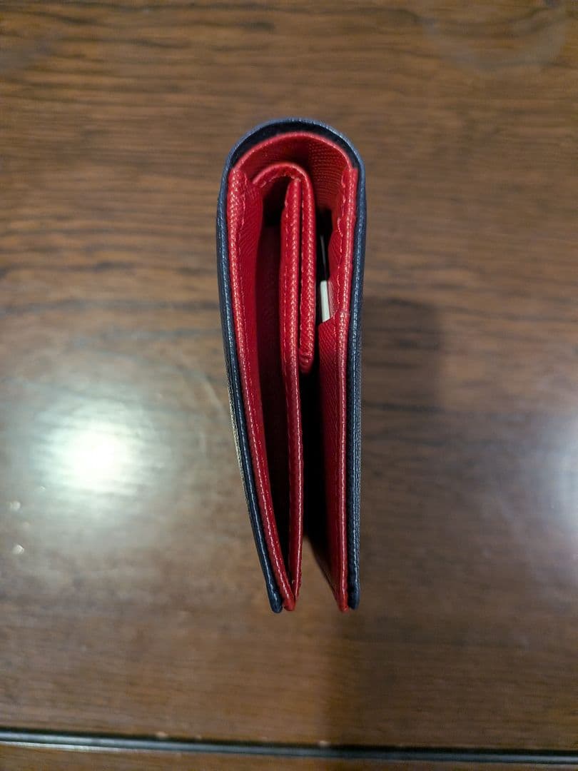 【YOKO】アニエスべー　ネイビー 天然皮革　二つ折り財布