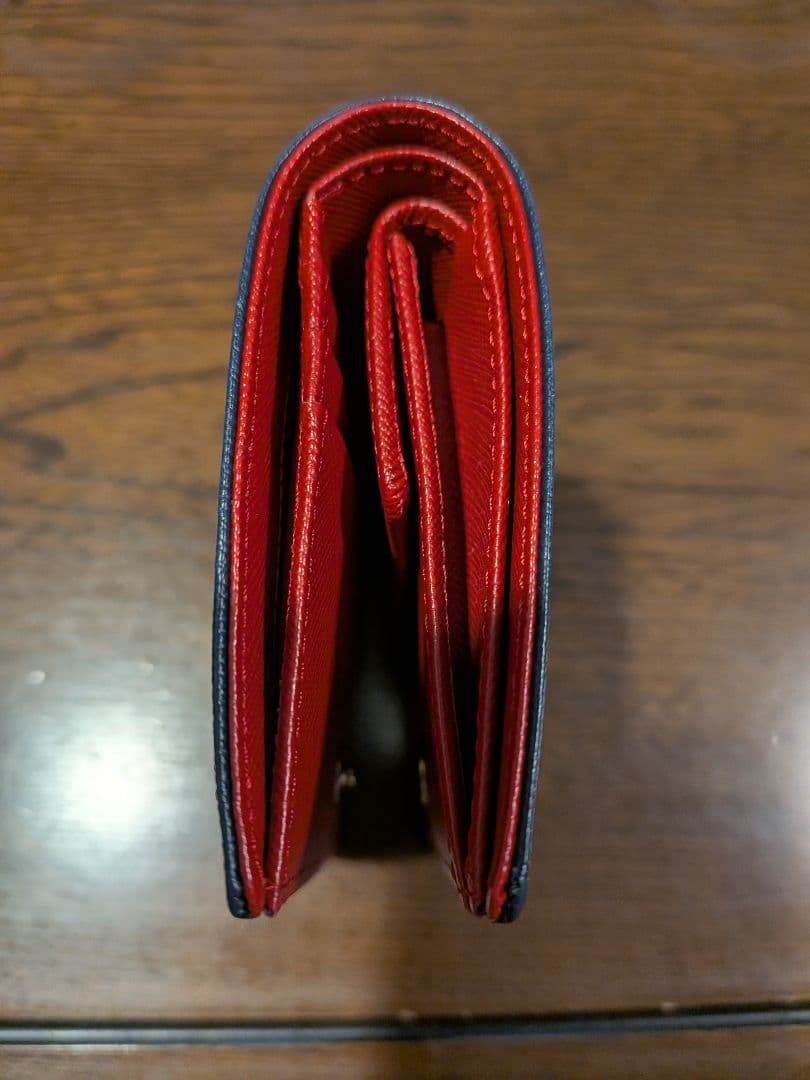 【YOKO】アニエスべー　ネイビー 天然皮革　二つ折り財布