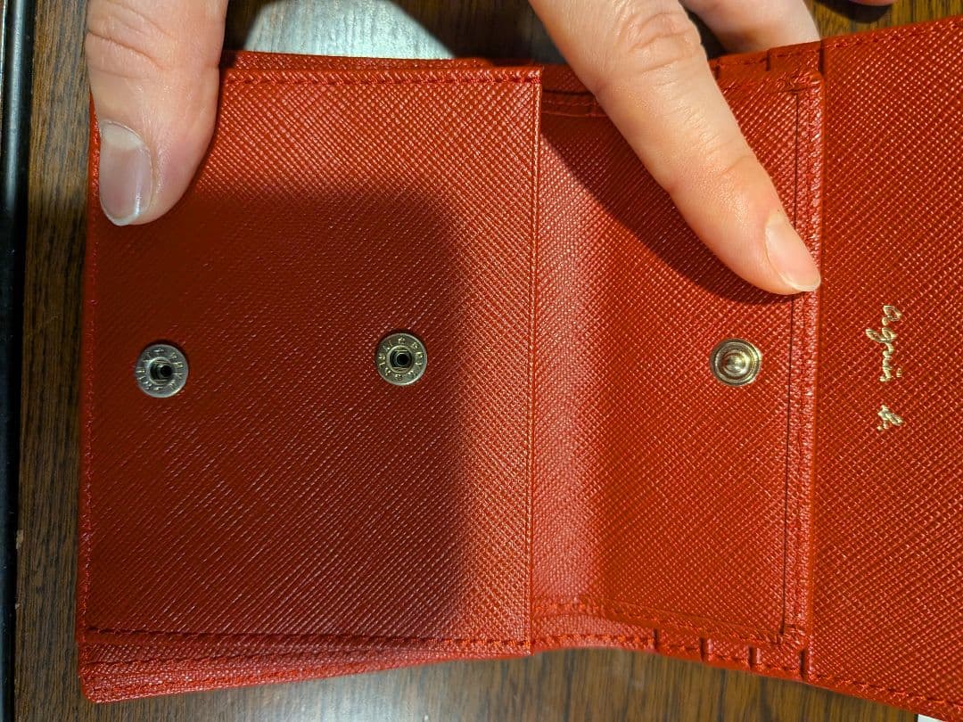 【YOKO】アニエスべー　ネイビー 天然皮革　二つ折り財布