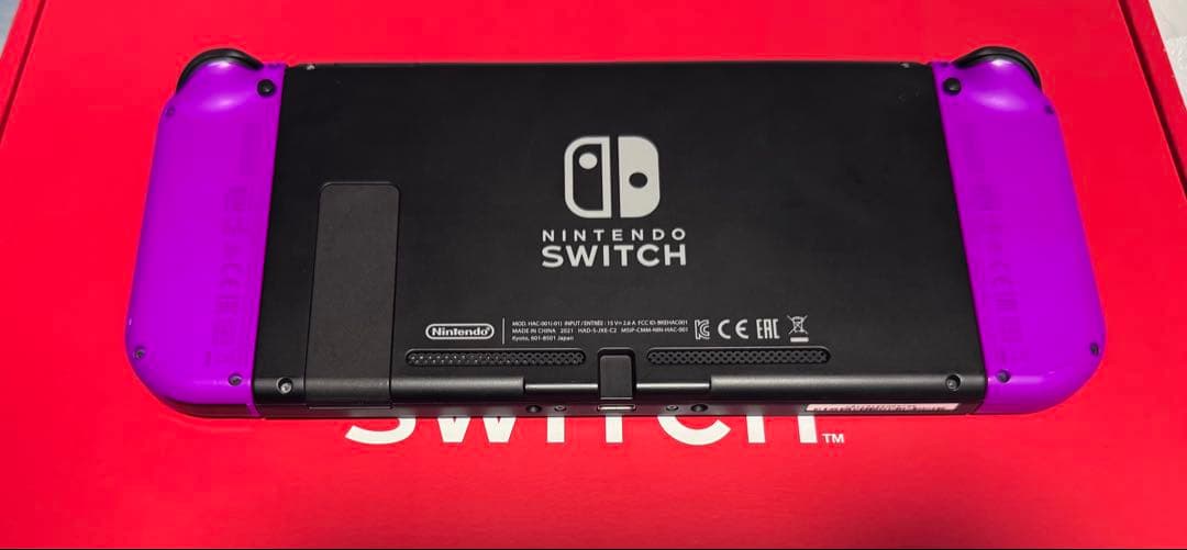 Nintendo Switchバッテリー強化版 本体 外箱付属品完備 ケース付き