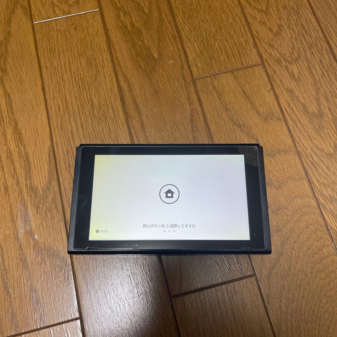 Nintendo Switch 本体　型番：HAC-001