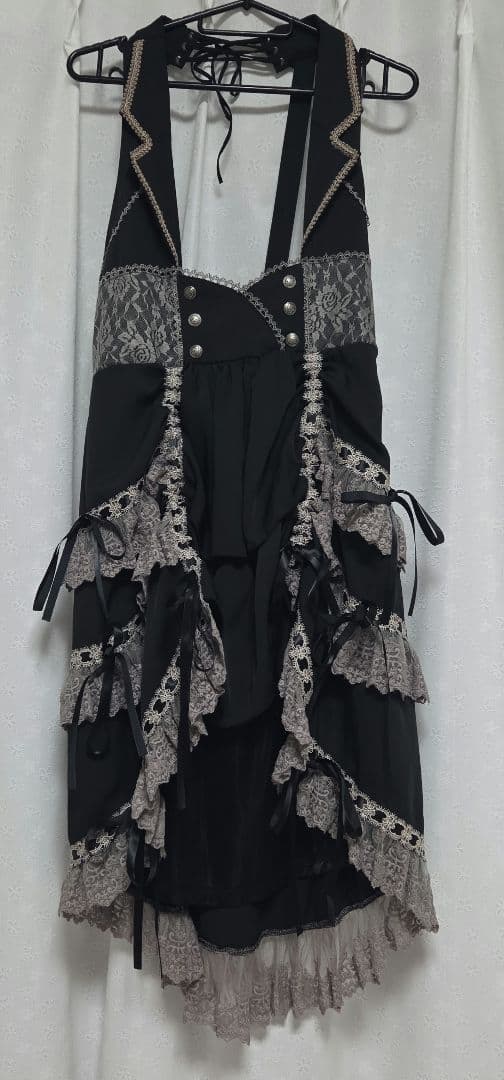 【未着用品】OZZON 白薔薇刺繍ティアードジャンパースカート
