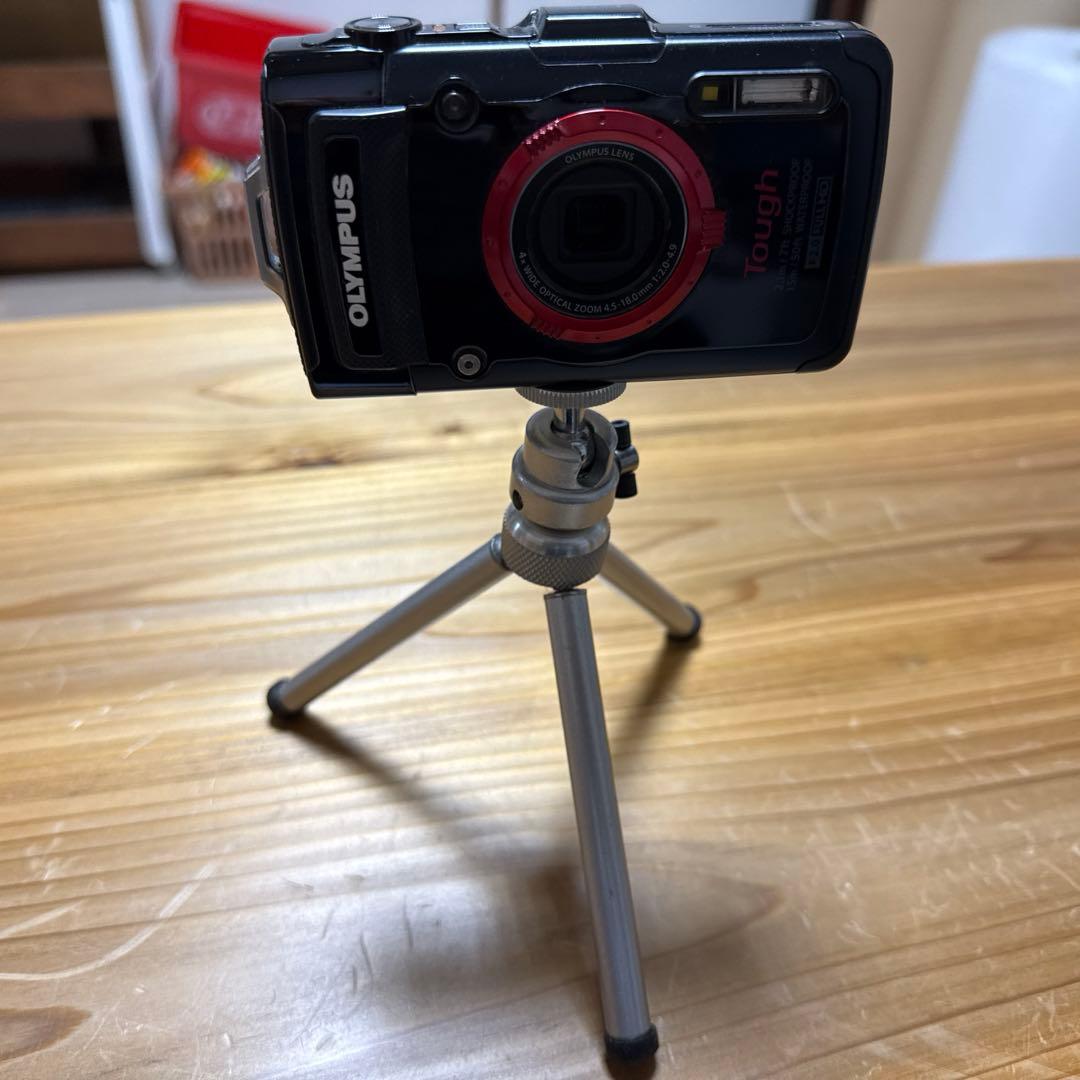 OLYMPUS Tough デジタルカメラ