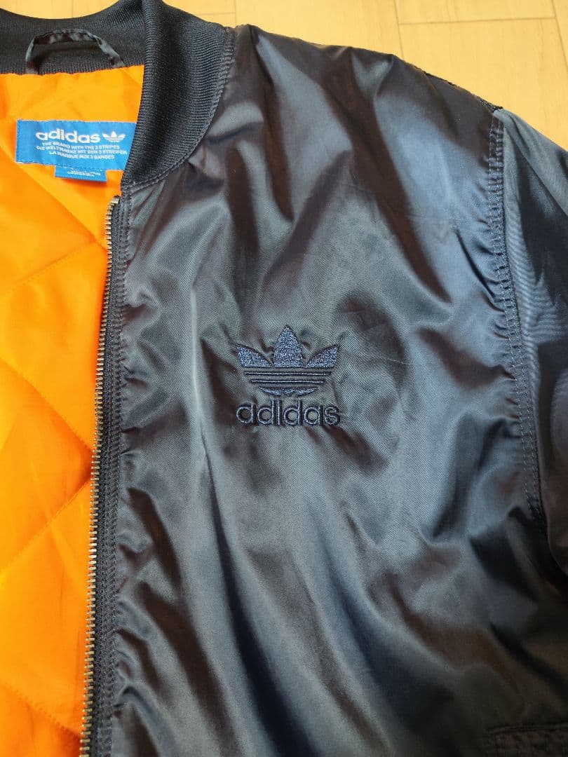 adidas MA-1ジャケット ネイビー オレンジ