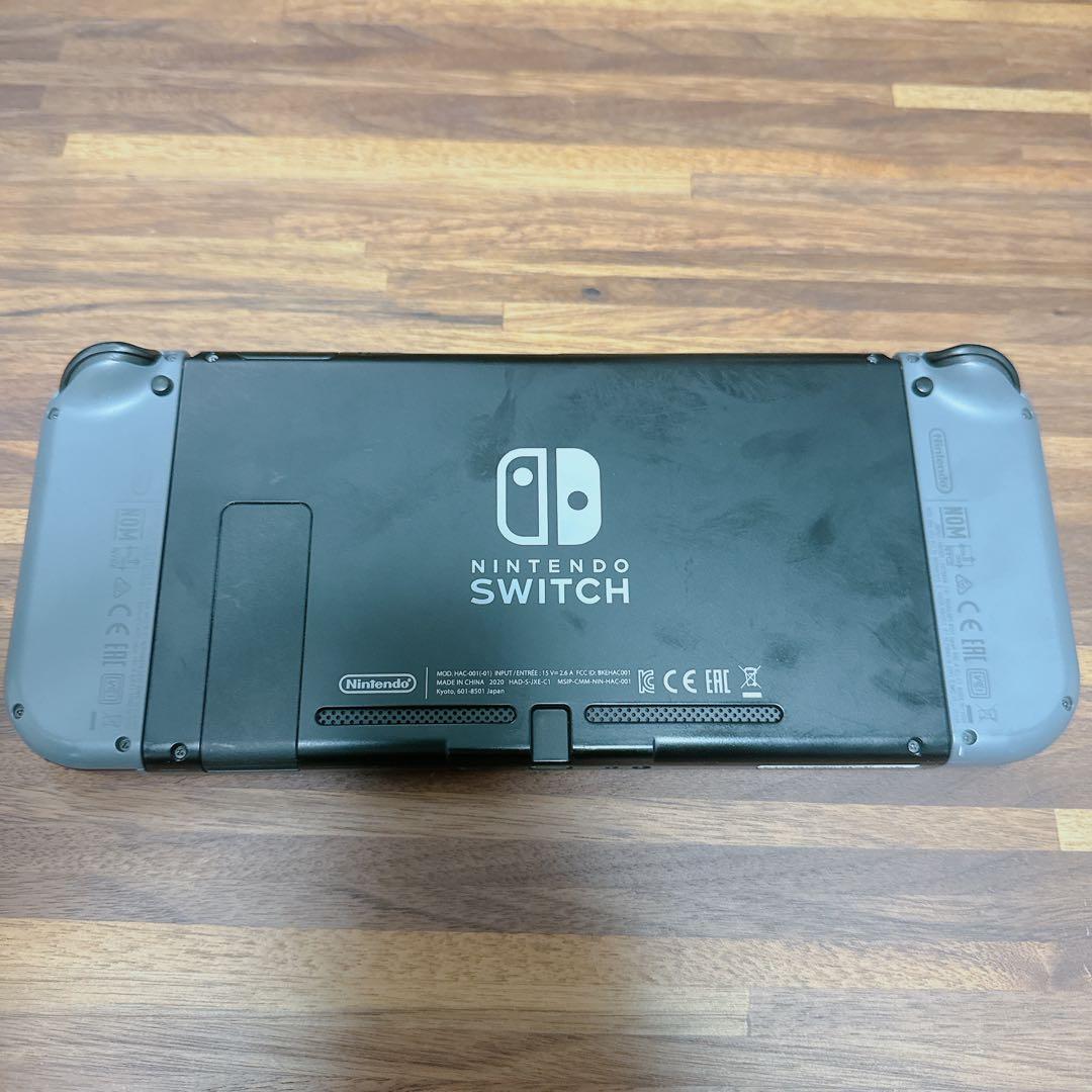Nintendo Switch 本体＋キャリーケース