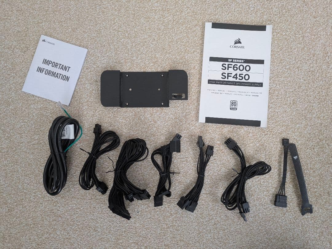CORSAIR SF600 80 PLUS PLATINUM SFX電源ユニット