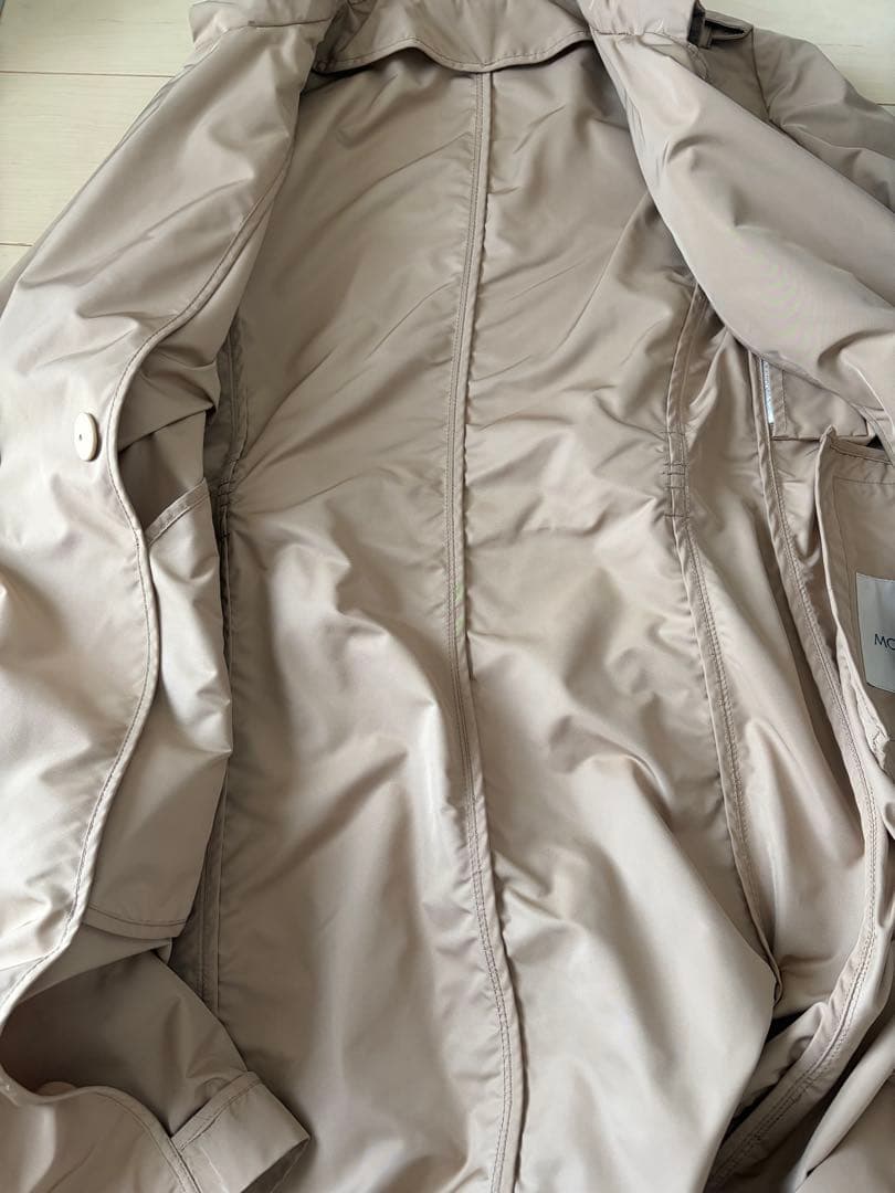 モンクレール トレンチコート ベージュ 0