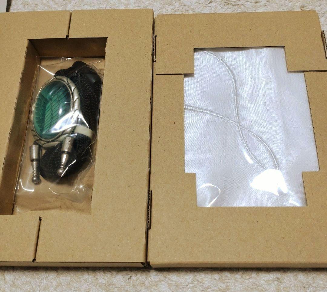 《未開封》進撃の巨人23巻限定版付録　リヴァイのスカーフ&エルヴィンのループタイ