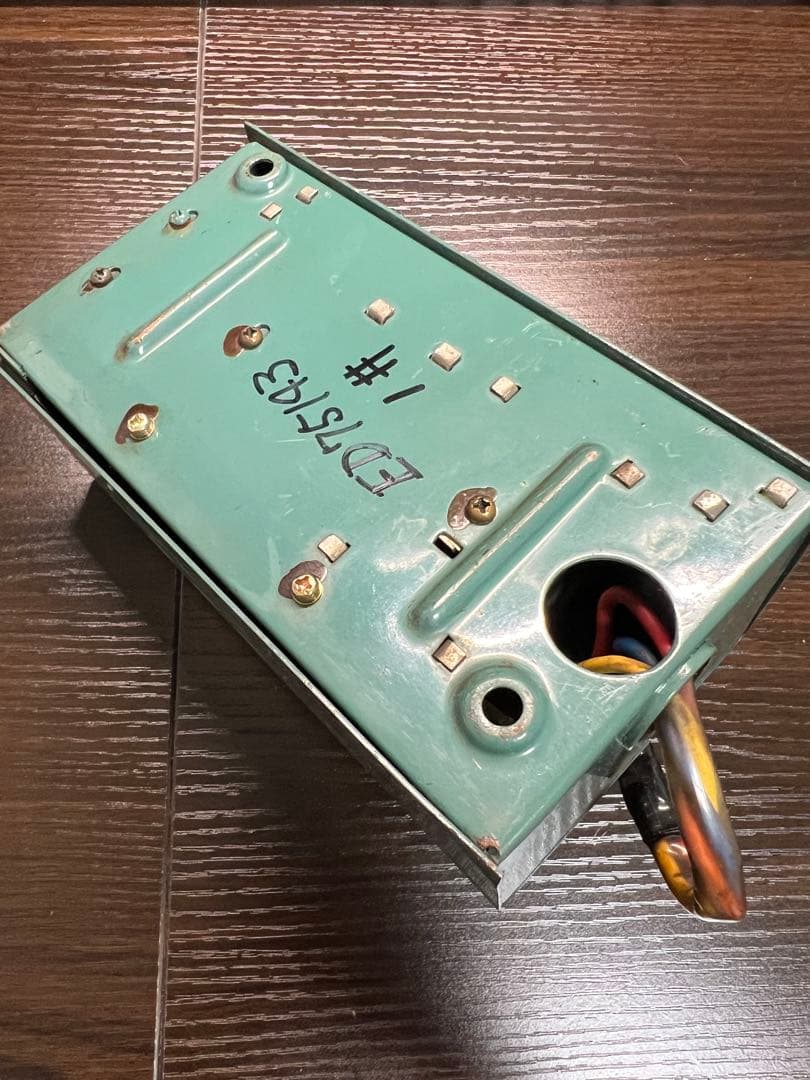 ジャンク 鉄道部品 BZ21型 緑色 DC100Vタイプ