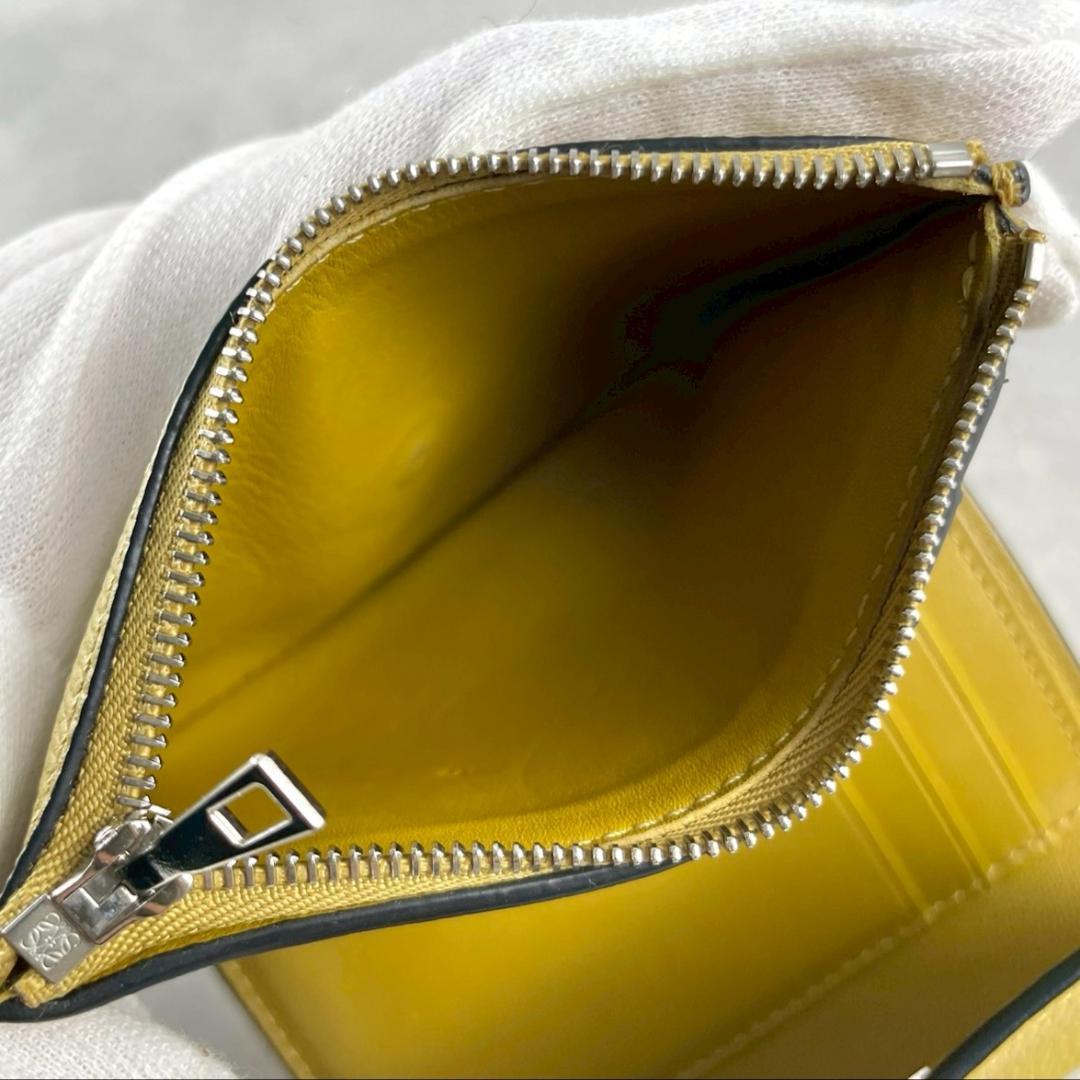 美品✨ LOEWE ロエベ アナグラム バーティカルウォレット 三つ折り財布 黄