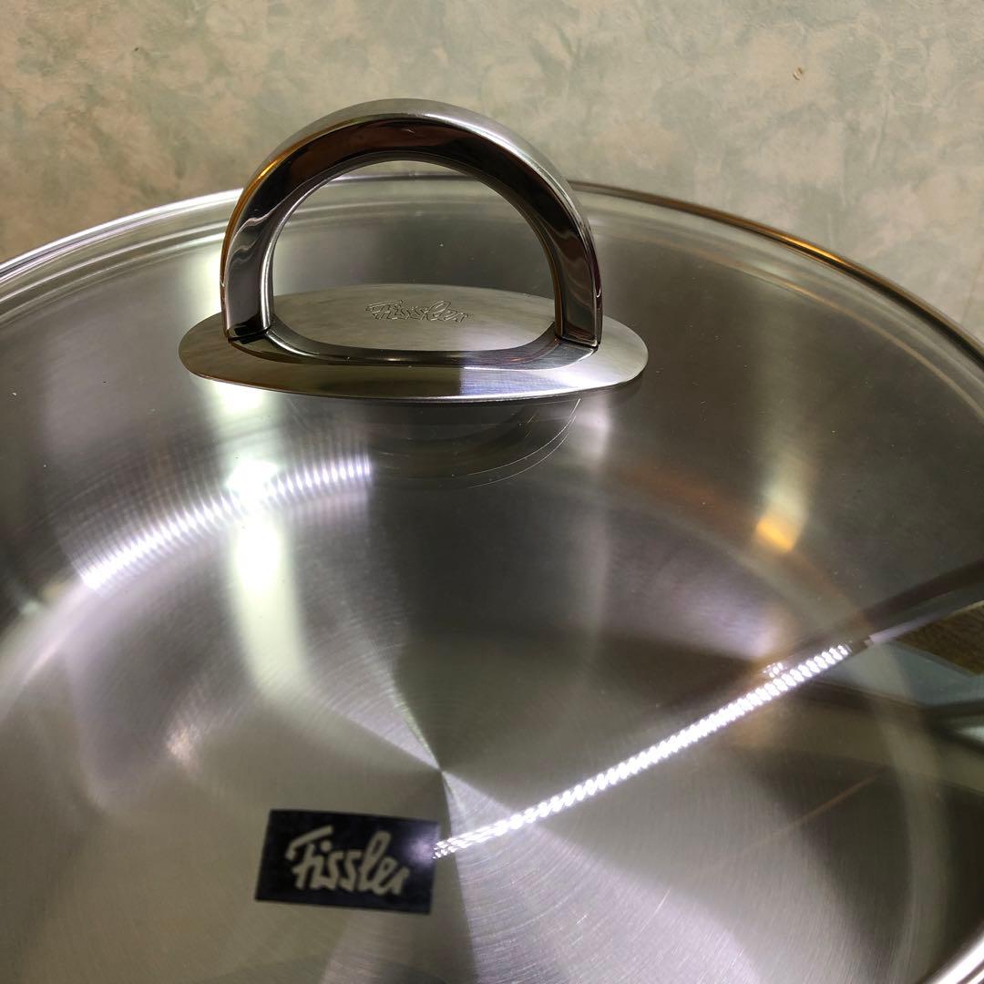 新品未使用 Fissler キャセロール 24cm 両手鍋 IH非対応
