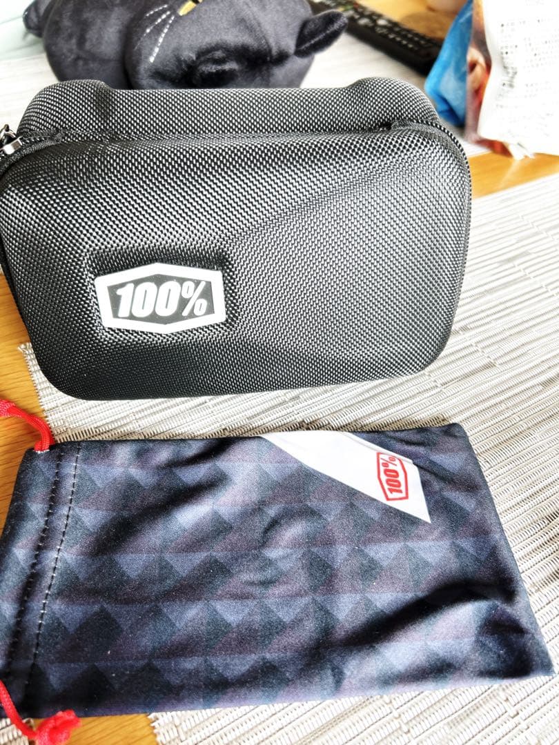 1000円値下げ 100% パープル スポーツサングラス