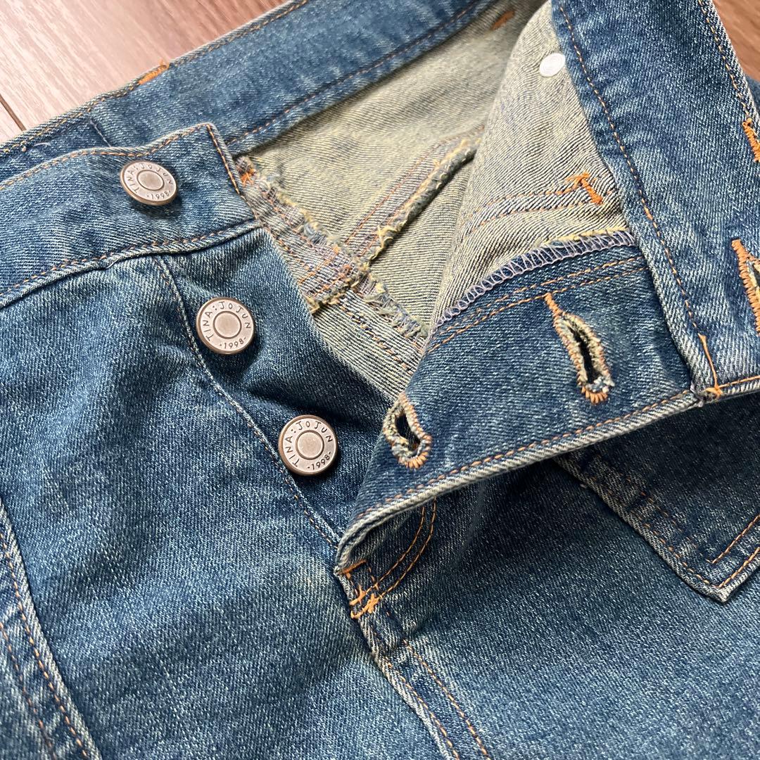 【美品】TINAJOJUN 刺繍入り フレアデニムパンツ