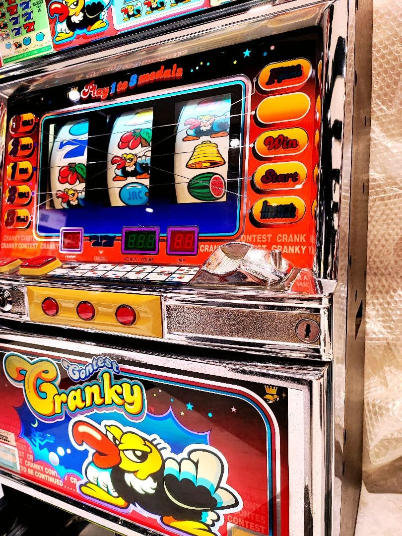 美品【送料無料】クランキーコンテスト 実機