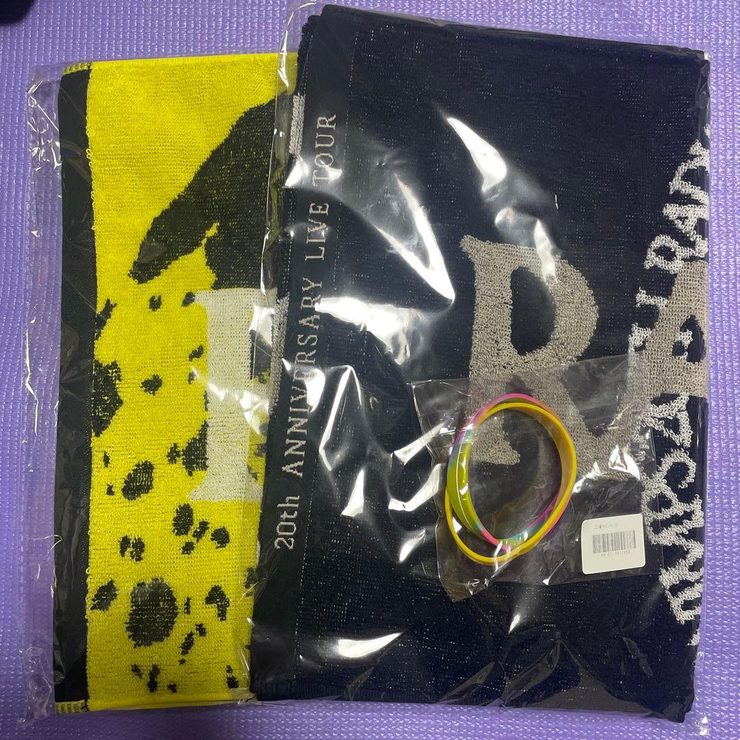 RADWIMPSタオル2枚とラバーバンド