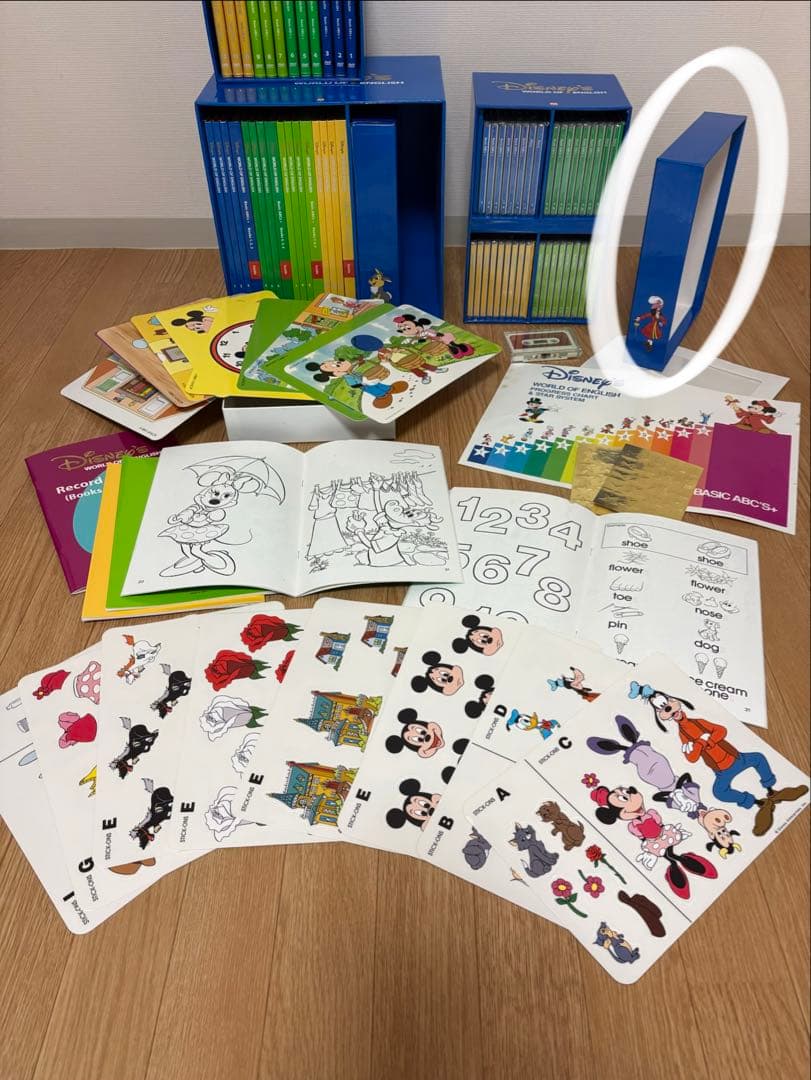 値引きしました⭐︎DWE ベーシックABCs+ DVD・絵本セット