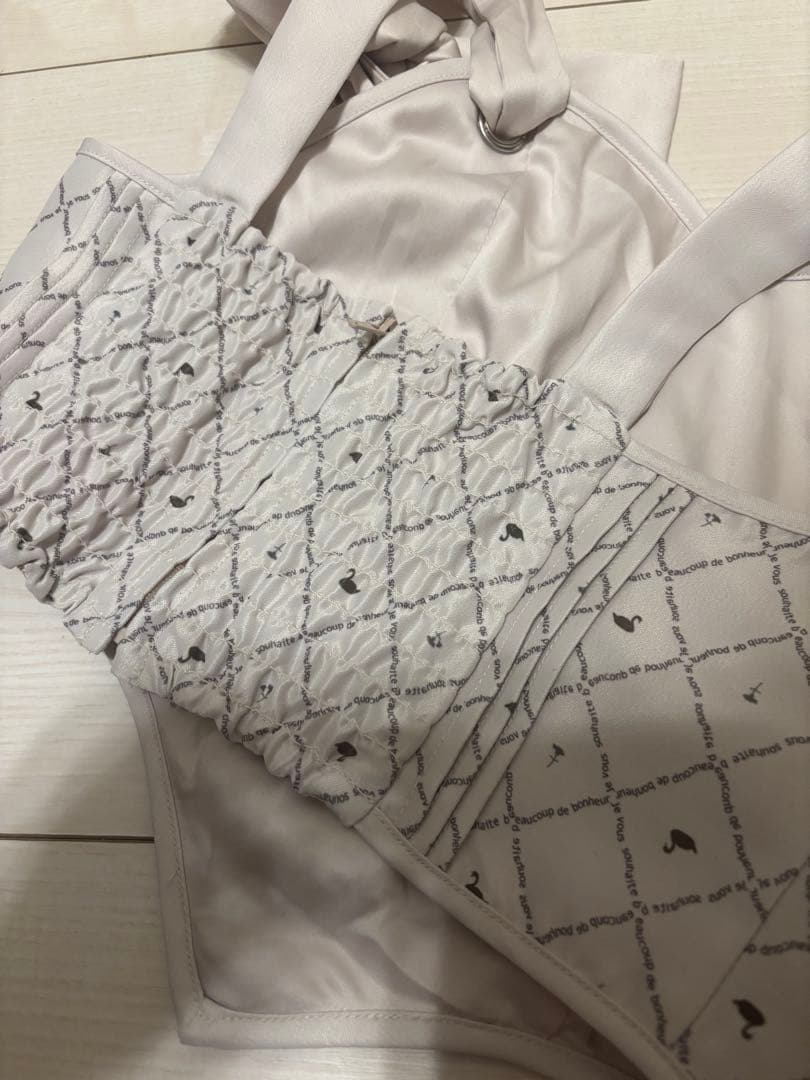 美品　eimy istoireクロップドリボントップス
