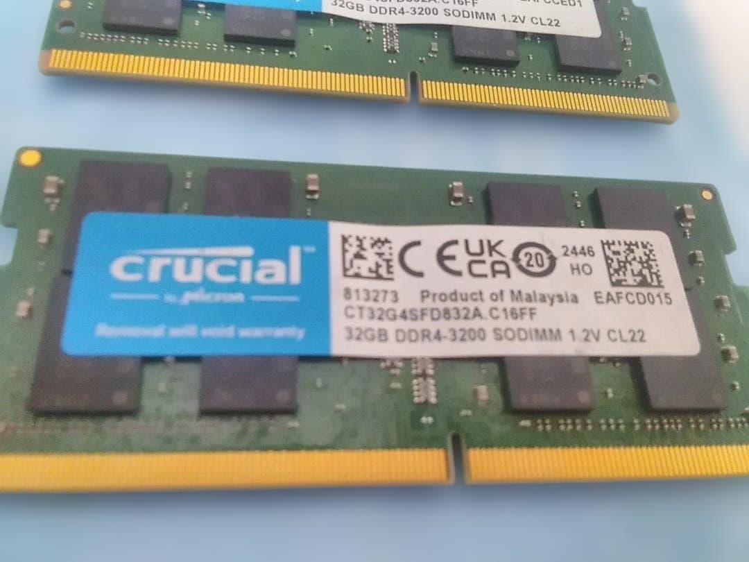 達*成様 DDR4-3200「CT32G4SFD832A」32GB✕2枚＝64G