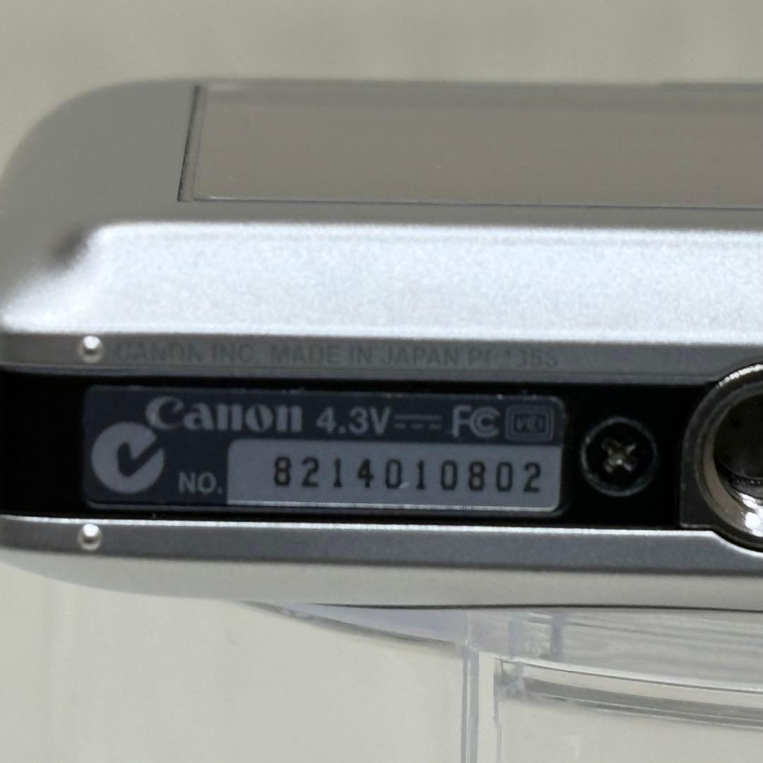 Canon カメラ　IXY 210IS PC1353 シルバー コンデジ　訳あり