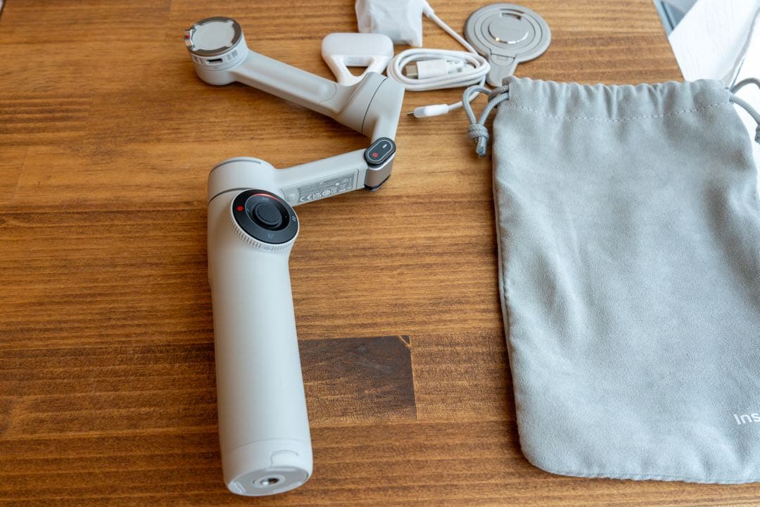 Insta360 Flow 2 pro creator kit スタビライザー