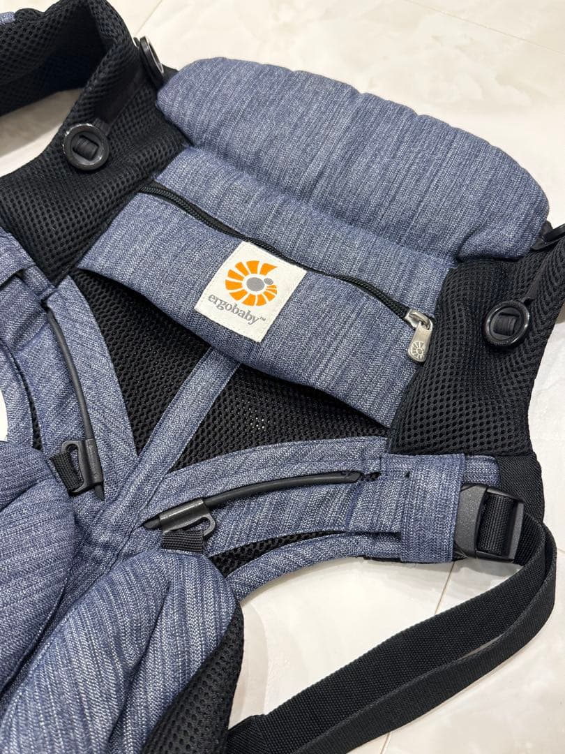 【美品】正規品 エルゴベビー クールエア オムニ360 デニム 抱っこ紐