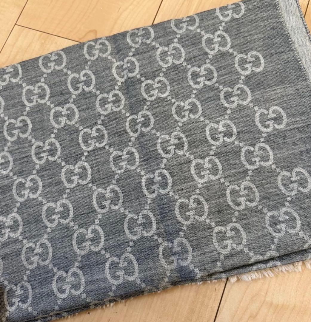 GUCCI GGロゴパターン ストール グレー