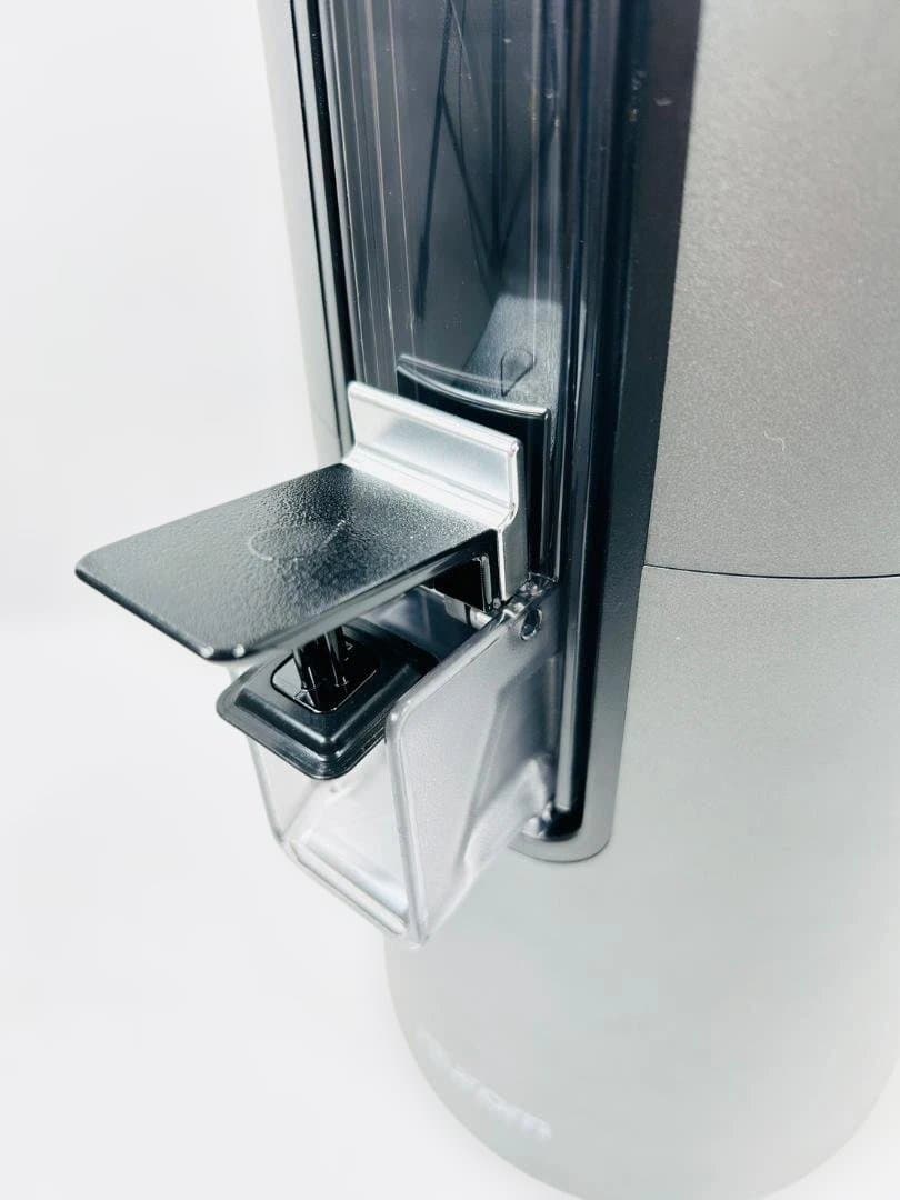 【未使用品】Hurom スロージューサー　H400-BAC05TG　チタングレー