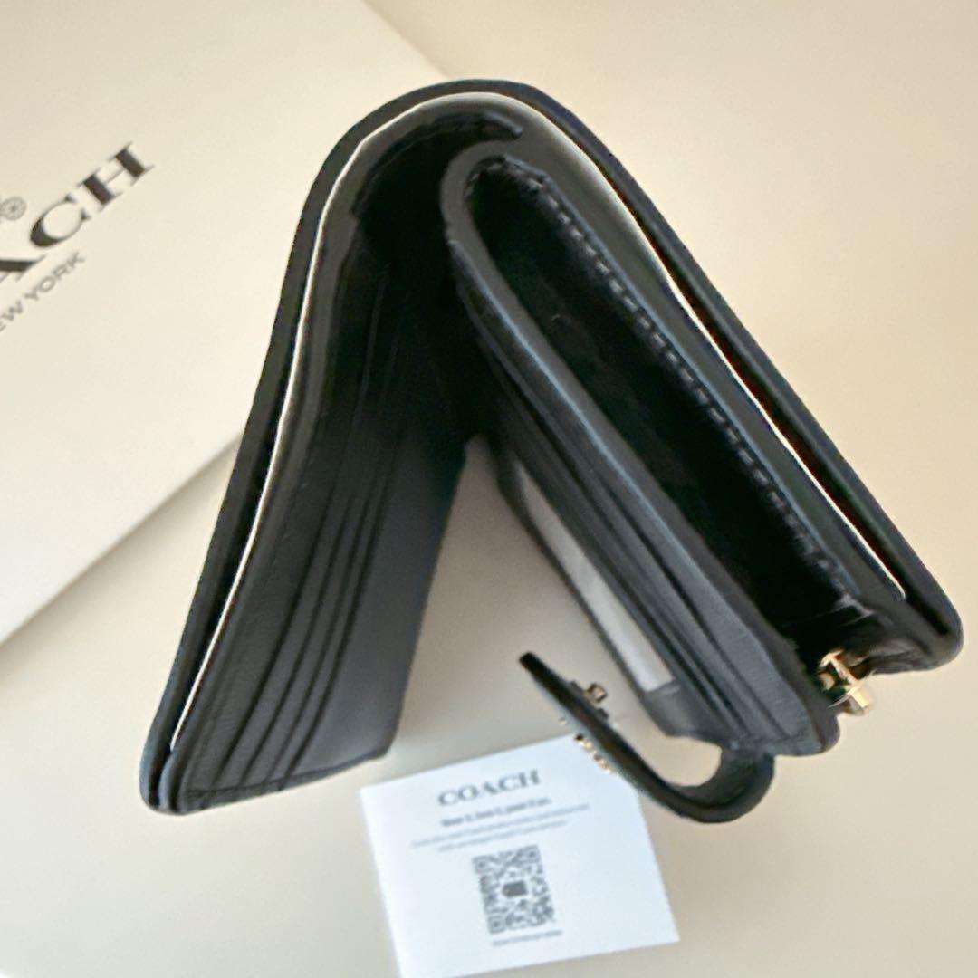 COACH コーチ　二つ折り財布　レオパード　豹柄　ブラック　折り財布