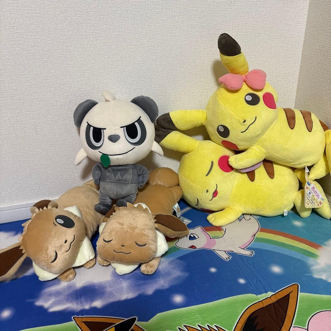 ポケモンぬいぐるみセット　ゴンベ、ガビゴン、ミュウ、リザードン、イーブイ他22体
