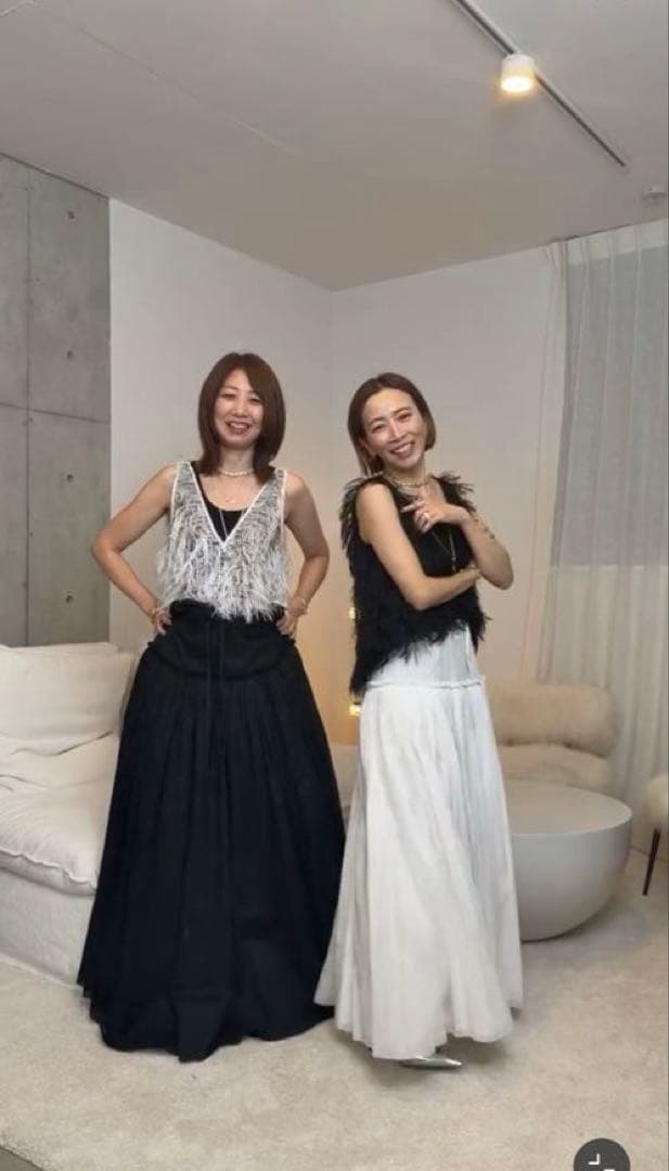 chieko+ soft volume skirt​ ブラック　スカート36
