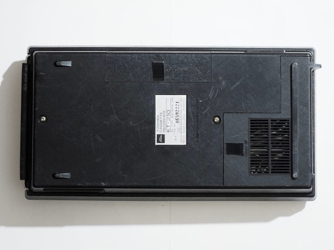 当時物　東芝　カセットテープレコーダー　ACTAS KT-210　ジャンク品扱い