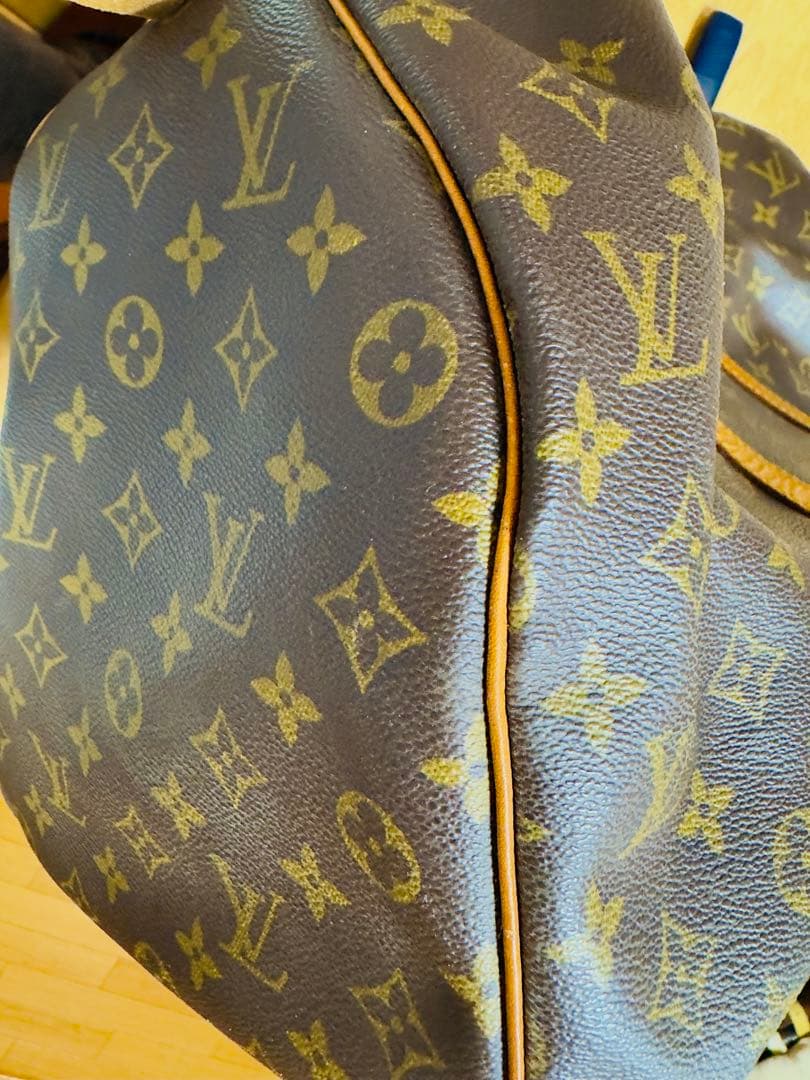 LOUIS VUITTONルイヴィトン モノグラム キーポル45