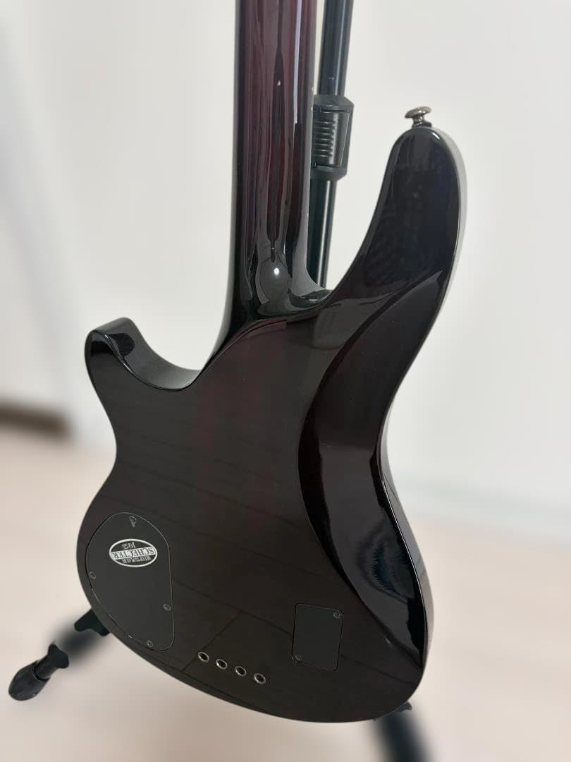 Schecter HELLRAISER-4 韓国製　4弦ベース　装飾が綺麗