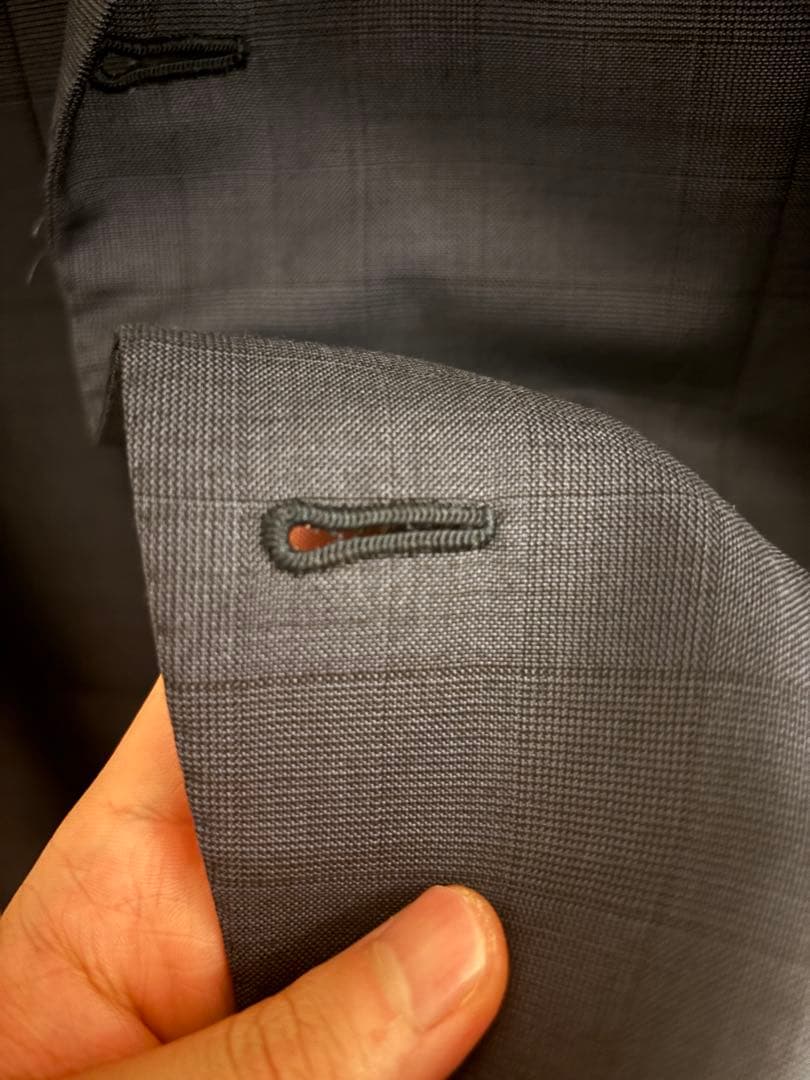 ISAIA ネイビー　スーツ　42