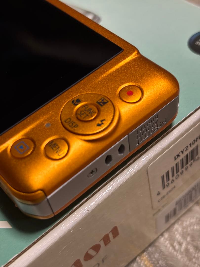 キヤノン　コンパクトデジタルカメラIXY 210F オレンジ