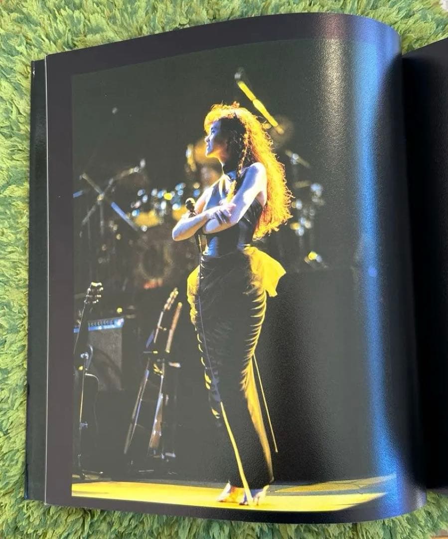 中島みゆき　歌暦　写真集