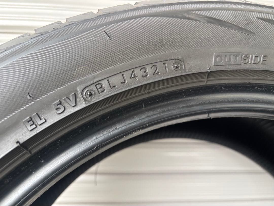 [送料込み]ブリヂストン　レグノ GRV2