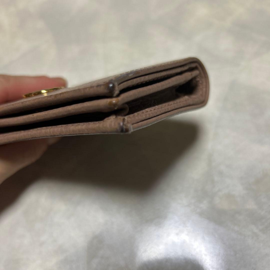 正規品　GUCCI 二つ折り財布