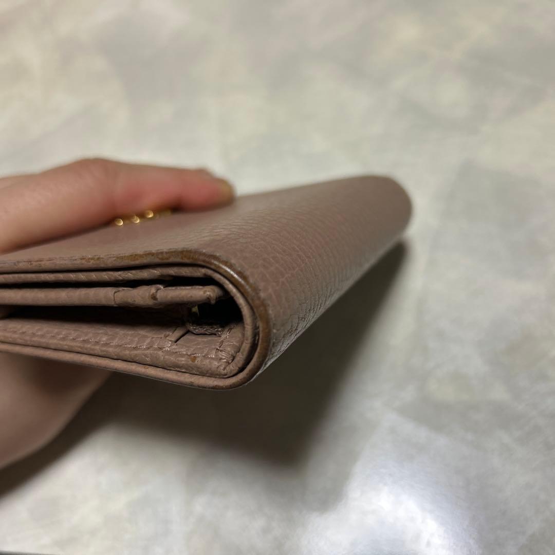正規品　GUCCI 二つ折り財布