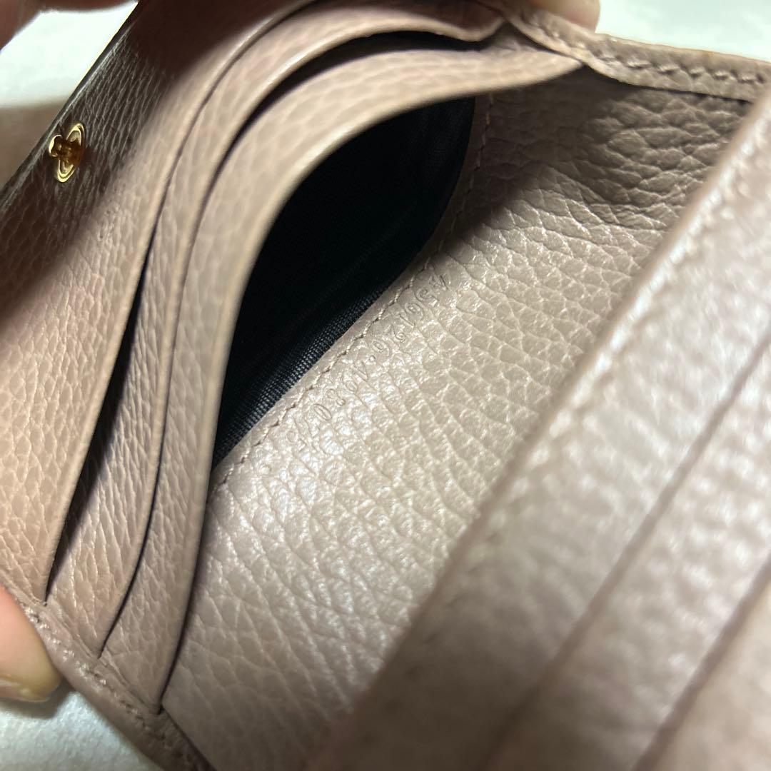 正規品　GUCCI 二つ折り財布