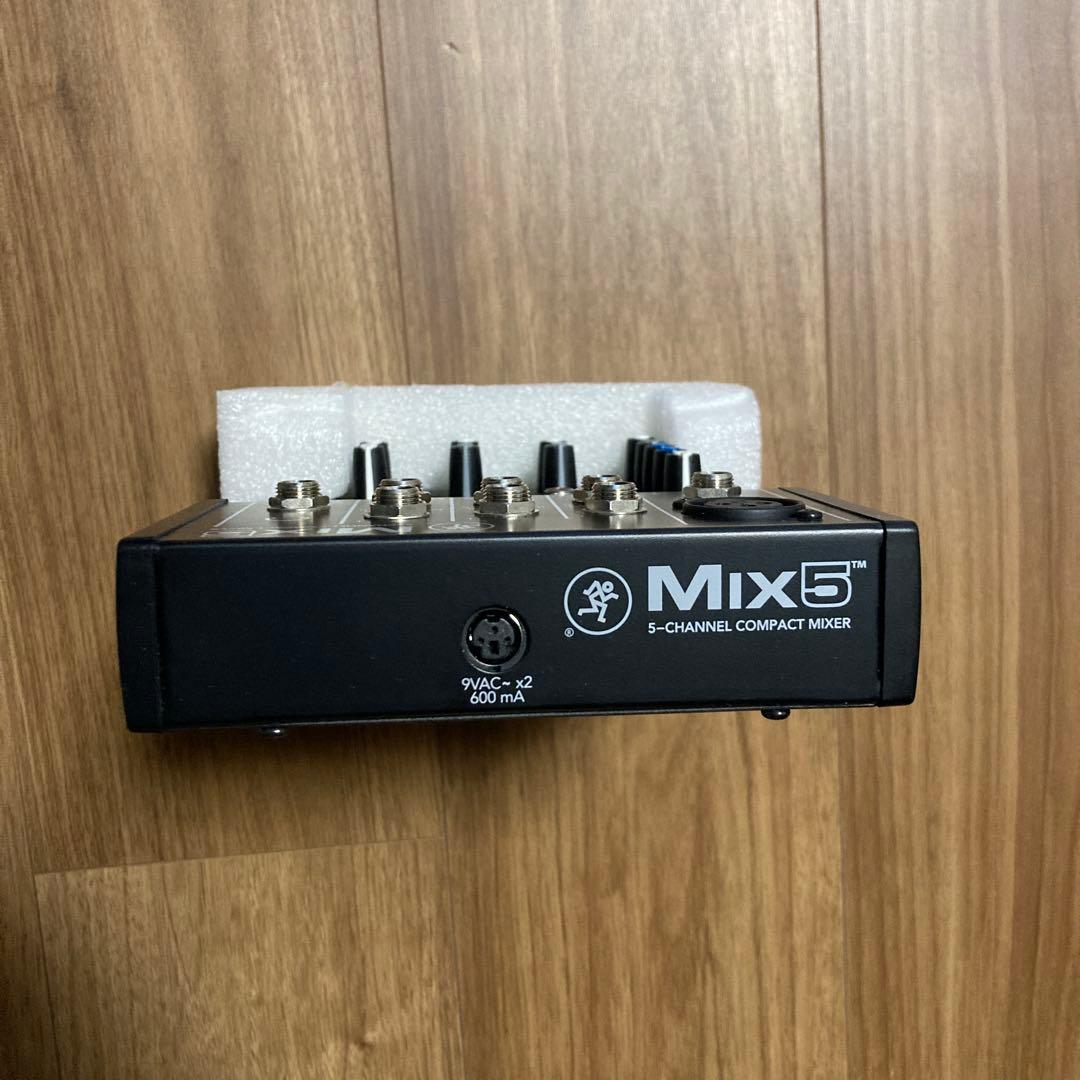 Mackie MIX5 アナログ5chミキサー