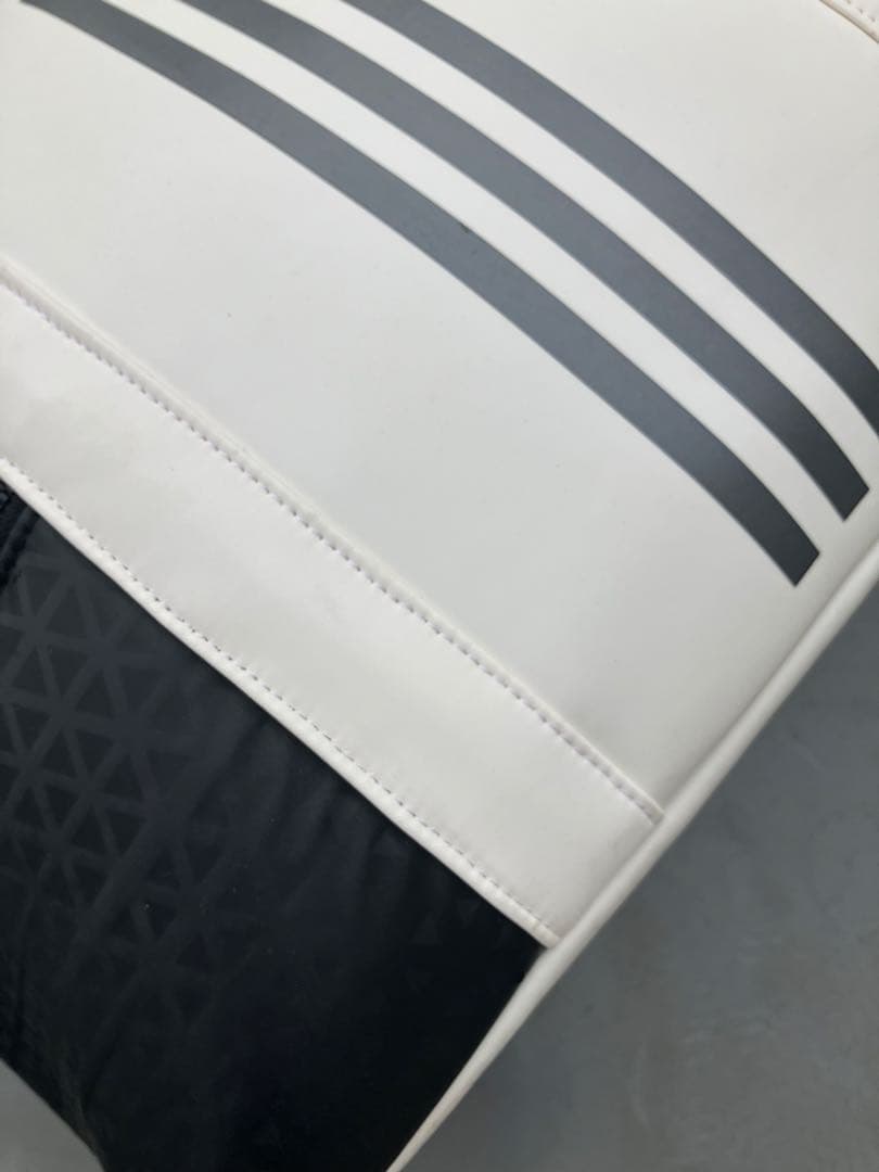 adidas ゴルフ　ボストンバッグ