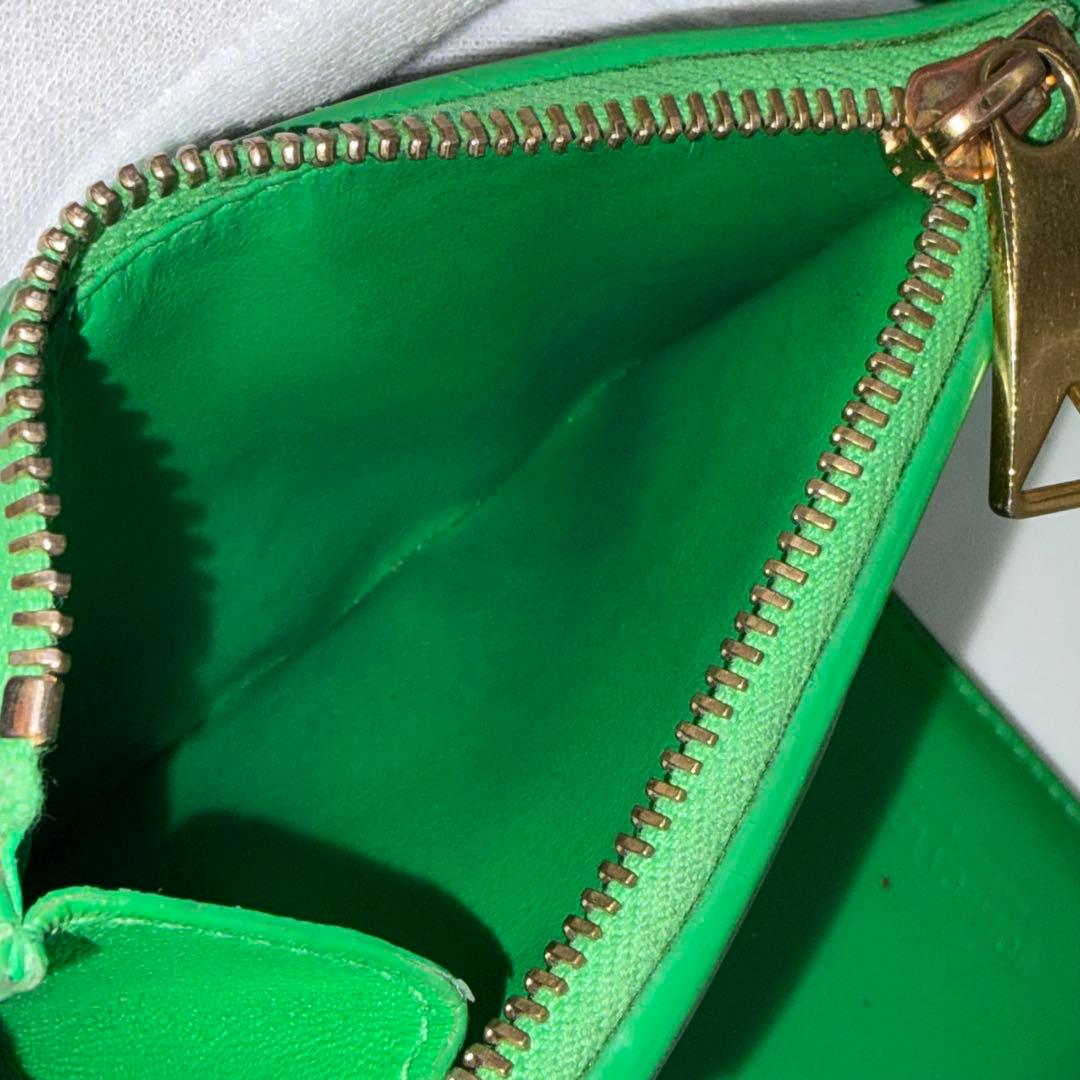BOTTEGA VENETA☆スモールカセット二つ折り財布 グリーン