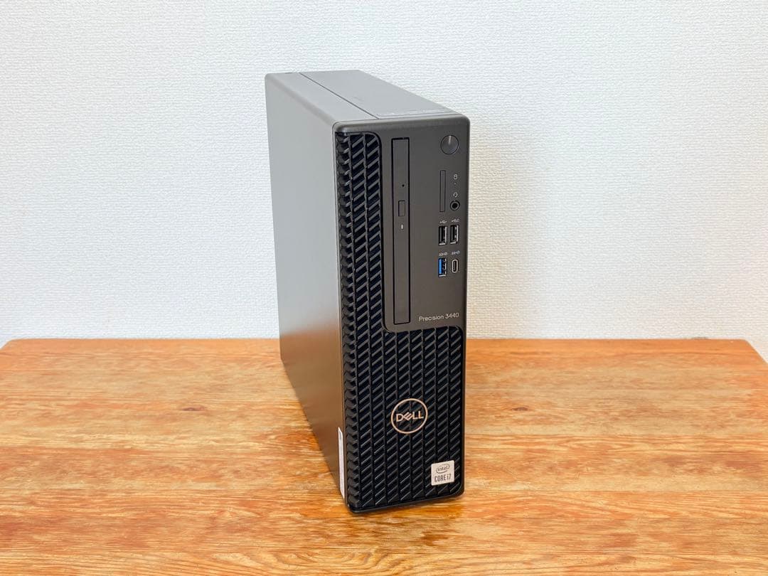 ベアーボン状態のDell Precision 3440/CPUなし・メモリなし